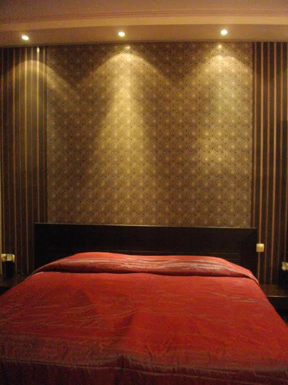 Hotel Ezeroto Stara Zagora Extérieur photo