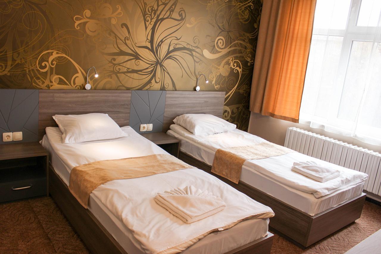 Hotel Ezeroto Stara Zagora Extérieur photo